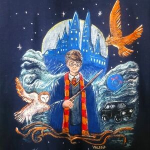 T-shirt with handmade painting Garry Poter.